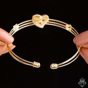 Prao สร้อยข้อมือคริสตัลหัวใจสีทองป้องกันการเสื่อมเสียกำไลข้อมือหรูหราพร้อมคริสตัลรูปหัวใจสำหรับผู้หญิง - Product Image 2