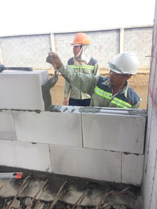 Kỷ nguyên mới khối gạch <span class=keywords><strong>AAC</strong></span> khối rắn bê tông khí đường dây nóng 0084962586749 - Product Image 3