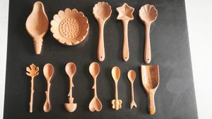 Halloween <b>Kitchen</b> Potion Spoon <b>Wooden</b> Spoon Mirror Long Handle for Kids Montessori Sensory Play Nature Table <b>Toy</b> Fall Outdoor - Product Image 3