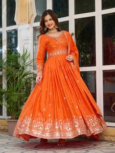 Nueva Colección: Vestido de Gala con Tela de Modelado Real, Interior de Seda, Hilo de Microtrabajo con Bordado de Lentejuelas - Product Image 2