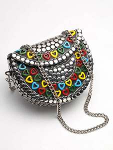 Bolso de Mano Tipo Clutch con Forma de Media Luna y Adornos de Monedas Plateadas, Multicolor, Corazón, Hecho a Mano, Cuero PU, Cierre con Broches, Correa de Cadena, Gran Capacidad, para Mujer - Product Image 4