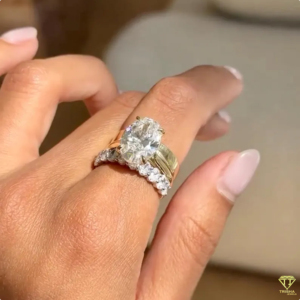 Elegant Pear Cut Lab Grown Diamond Engagement <b>Ring</b> Featuring Wide Gold Setting And Brilliant Sparkle - Product Image 3