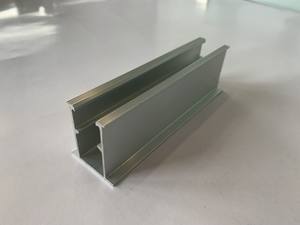 Rail de montage solaire en aluminium pour système de montage solaire de haute qualité, fabriqué au Vietnam - Product Image 6
