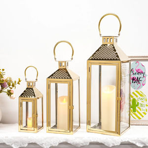 Nouvelle lanterne à bougie en acier inoxydable et en verre, décoration pour la maison et le jardin, finition dorée, lanterne suspendue disponible au meilleur prix - Product Image 6