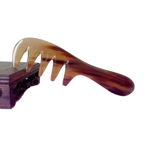 หวีเขาสัตว์ธรรมชาติ Heritage Glow รุ่น RoyalCraft หวีผมขัดเงา EcoLuxe หวีแต่งทรงผมวินเทจ - Product Image 2