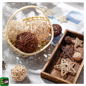 99 GOLD DATA Ornements de Noël en rotin faits à la main, écologiques, formes d'étoiles rustiques pour suspendre sur le sapin de Noël, vente au détail saisonnière - Product Image 1
