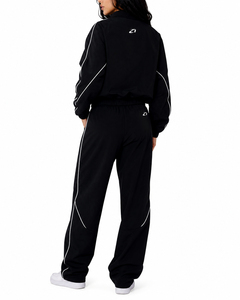 Conjunto Deportivo de 2 Piezas para Mujer, Chaqueta Cortavientos Negra Holgada y Transpirable para Otoño, Ligera, Oversize, Lisa, 100% Nailon, con Capucha, Estilo Americano - Product Image 5