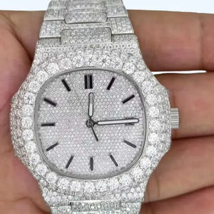 Montre en Moissanite Brillante de Haute Qualité, Boîtier Argenté, Cadran en Verre, Montre à Quartz en Acier Inoxydable, Cadeau de Luxe, Idéale pour la Présentation à Domicile - Product Image 1