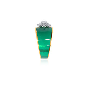 แหวนเพชร Bloomed Greenery รูปทรง Eternal Sunburst ประดับเพชรในทองคำ 18K ดีไซน์ Openwork Halo ประดับเพชร Pavé ตรงกลาง - Product Image 4