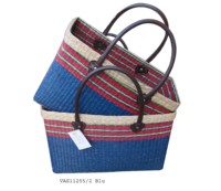 Tas Tangan Vietnam dari Rumput Laut yang Elegan dengan Pegangan Bambu Tekstur Alami untuk Toko Butik dan Koleksi Musim Panas di Pantai