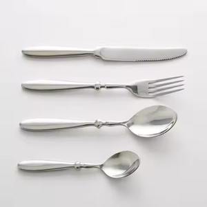 Ensemble de couverts en métal pour restaurant, cuillère, fourchette, couteau en acier inoxydable, ustensiles de cuisine, décoration de table à manger - Product Image 3