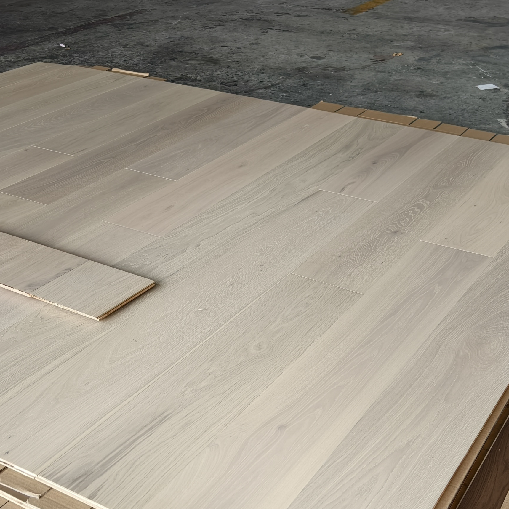 Natural Oak (VU-NR-030)