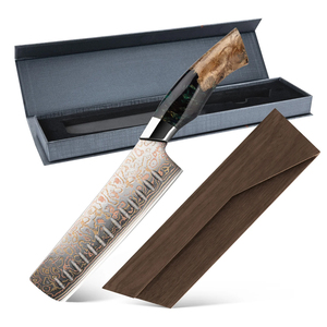 Cuchillo de chef de acero de Damasco con filo serrado, mango de madera y espiga completa para uso culinario - Product Image 1