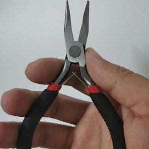 Pince à sertir professionnelle en métal pour extensions de cheveux, accessoires capillaires de qualité supérieure, outils pour des résultats de qualité salon - Product Image 3