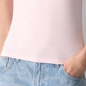 T-shirt court pour femme, élégant, ajusté, décontracté, idéal pour l'été, tissu de qualité supérieure, tendance, mode jeune, coupe décontractée et confortable, vente en gros - Product Image 5