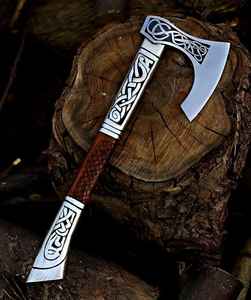 Hacha Vikinga Premium de Alta Gama con Funda de Cuero y Logotipo Personalizado, Fabricada con Acero de Alto Carbono, ¡Gran Venta! - Product Image 3