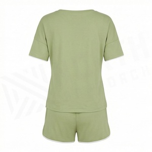 Conjunto Deportivo de 2 Piezas para Mujer, Camiseta Verde de Manga Corta y Pantalones Cortos por Encima de la Rodilla, Tejido Transpirable para Primavera - Product Image 2
