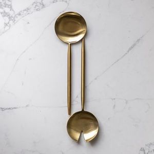 Juego de servidores de ensalada de metal con acabado de espejo de calidad superior para recepciones de bodas, eventos corporativos y experiencias culinarias de alta gastronomía. - Product Image 4