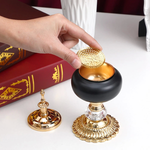 เตาเผากำยานโลหะสไตล์อินเดีย ดีไซน์ทันสมัย สำหรับใช้ทางศาสนา เป็นมิตรกับสิ่งแวดล้อม ทนทาน ผลิตจากวัสดุธรรมชาติ รับทำโลโก้ตามสั่ง กลิ่นหอมสำหรับบ้าน ปรับแต่งได้ - Product Image 3