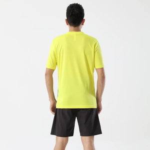 Dernier design de maillot de football personnalisé avec ensemble de shorts, uniforme de football/kit complet de haute qualité en polyester - Product Image 5