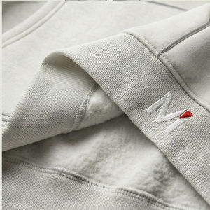 Conjunto Deportivo Urbano para Hombre con Sudadera con Capucha y Pantalones Jogger, Ropa Deportiva de Moda para Estados Unidos y Europa, Maluza TrendFit Pro - Product Image 5