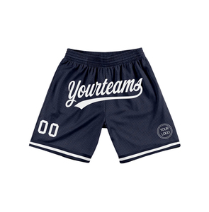 Shorts de basketball athlétiques pour hommes, personnalisables avec logo, style vintage, poches, en polyester et maille blanche, respirants et à séchage rapide - Product Image 1