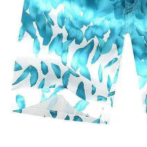 Dernier modèle de short de plage décontracté à imprimé numérique, taille mi-haute élastique, logo personnalisé, faible MOQ, antibactérien, respirant, 100% toile - Product Image 6