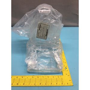 PLACA DE DISPERSIÓN DE CUARZO HERAEUS 61780 - Equipo y Piezas de Semiconductores de Confianza de la Marca Global Legacy - Product Image 1