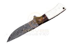 Cuchillo de Caza Personalizado de Acero de Damasco, Hoja Fija, Full Tang, para Supervivencia al Aire Libre y Camping, con Funda de Cuero - Product Image 5