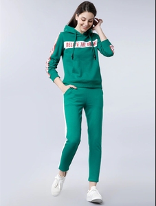 Conjunto de Sudadera con Capucha Verde para Mujer, con Estampado de Letras y Rayas Laterales, Ropa Casual de Otoño, 100% Algodón Tejido, Corte Regular - Product Image 1