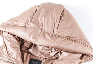 Abrigo Acolchado Impermeable de Invierno para Mujer, 100% Premium, con Capucha, Cinturón y Diseño Oversize, Chaqueta Acolchada Tipo Parka - Product Image 3
