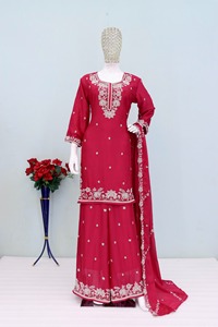 Conjunto de Kurta, Palazzo y Dupatta con bordados y cuentas que dan un aspecto atractivo para mujeres en bodas y festivales. Compre directamente del proveedor. - Product Image 2