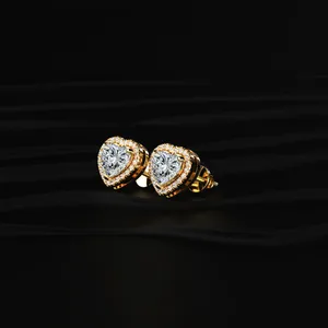 Boucles d'oreilles en diamant solitaire taille cœur 2 carats avec halo, faites à la main, de qualité supérieure, pour femmes, avec clarté VVS-VS - Product Image 3
