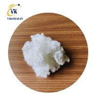 Fibre de polyester recyclée blanche de haute qualité Vikohasan, siliconée, ignifuge, creuse et conjuguée, fabriquée au Vietnam