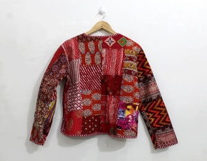 Femmes longue automne hiver veste manteau coton Floral Style bohème Patchwork couette respirant tissé avec bouton décoration - Product Image 5