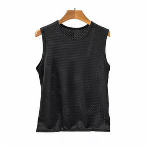 เสื้อยืดออกกำลังกายผู้ชายสไตล์สปอร์ต ผ้าฝ้าย 100% ระบายอากาศ แห้งเร็ว รูแขนกว้าง เสื้อฟิตเนส ชุดฝึกซ้อม ขายส่งจำนวนมาก - Product Image 1