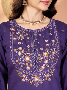Conjunto de Kurti, Pantalón y Dupatta de Seda Marina Tradicional, Reversible, de Secado Rápido, con Bordado, para Mujer, Uso Casual, Todas las Temporadas, Corte Regular - Product Image 5