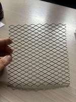 Tôle perforée galvanisée robuste et résistante à la corrosion, maille diamantée, rouleau personnalisable pour la sécurité industrielle
