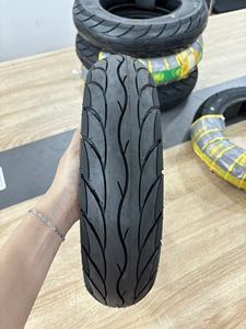 Pneu tubeless en caoutchouc naturel KUMA K201 neuf 110/70-12 3.00-17 TL de haute qualité pour scooter et moto, durée de vie 20 000 km, garantie 12 mois - Product Image 4