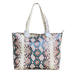 Sac à main pour femme en cuir véritable, mode moderne, grand sac fourre-tout avec texture douce, idéal pour les sorties quotidiennes, Inde - Product Image 2