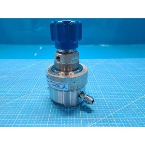 Parker SQ140E502PF SMM 43900717 Ensemble de diaphragmes haute pureté, utilisé tel quel, pièces d'équipement semi-conducteur d'occasion - Product Image 3