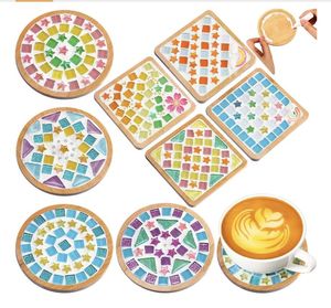 Ensemble de dessous-de-verre en mosaïque de verre carrée rose, verte et marron, protection de surface de table en damier, tapis résistant à la chaleur, support pour boissons - Product Image 5