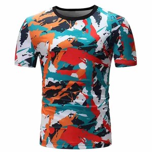 Pantalones Cortos Deportivos para Hombre, Estampado de Camuflaje, Sublimación, Secado Rápido, Tejido de Punto, Corte Regular, Estilo Casual, Tela de Poliéster - Product Image 1
