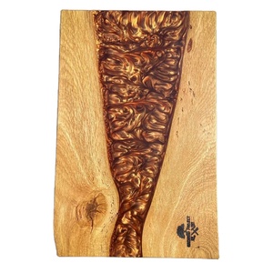 Tabla de cortar de madera de primera calidad con pieza de vajilla decorativa de Arte de resina epoxi para hogares, hoteles y cocinas - Product Image 3