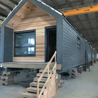 Cabane en acier miniature personnalisée, hôtel et villa modulaires de luxe, développement de site de camping, maison triangulaire au design moderne