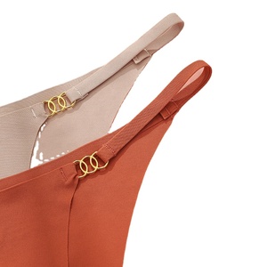 ขายส่งกางเกงในผู้หญิงแบบไร้รอยต่อ ตัดด้วยเลเซอร์ ผ้าไหมน้ำแข็ง ทรงจีสตริง ทังกาส์ - Product Image 3