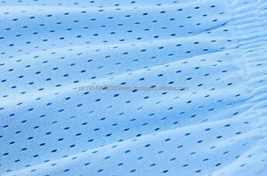 Vente en gros de shorts de basket-ball en maille 100% polyester pour hommes shorts de course à séchage rapide à impression personnalisée shorts de sport noirs pour hommes - Product Image 3