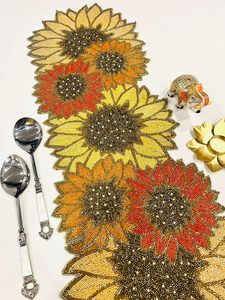 Camino de Mesa Bordado con Diseño Floral de Girasoles, Decoración Rústica para el Hogar, Lavable - Product Image 6