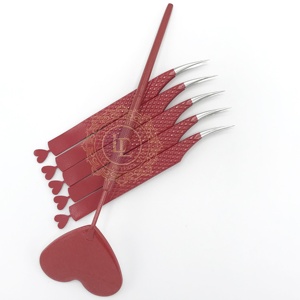 แหนบต่อขนตาสแตนเลสแบบใหม่เคลือบด้วยผงสีแดงปลายด้านล่างเป็นรูปหัวใจสีเงิน - Product Image 3