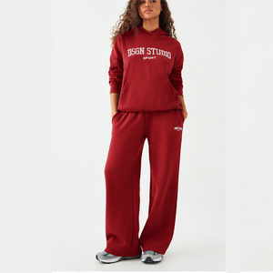 Conjunto Deportivo Personalizado para Mujer, Sudadera con Capucha y Pantalones Jogger de Poliéster y Algodón, Impresión DTG Personalizada, Ropa Urbana de Dos Piezas - Product Image 1